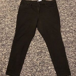 High-Rise Ultimate Stretch Skinny Black Jeans